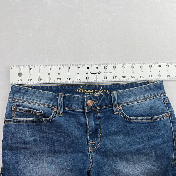 American Rag Women's Jean Shorts Size 9 - Picture 6 of 9